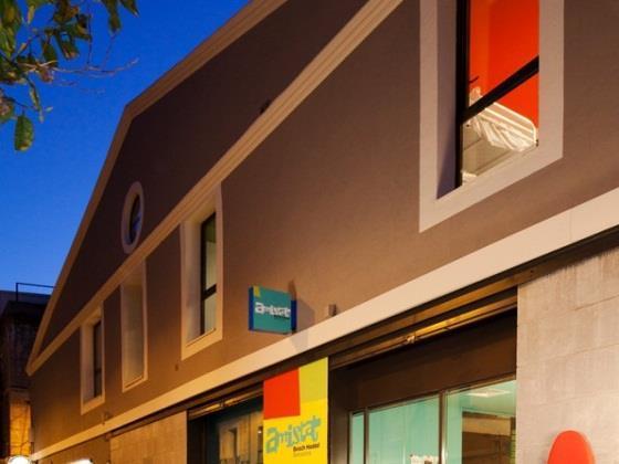 Amistat Beach Hostel Barcelona Kültér fotó